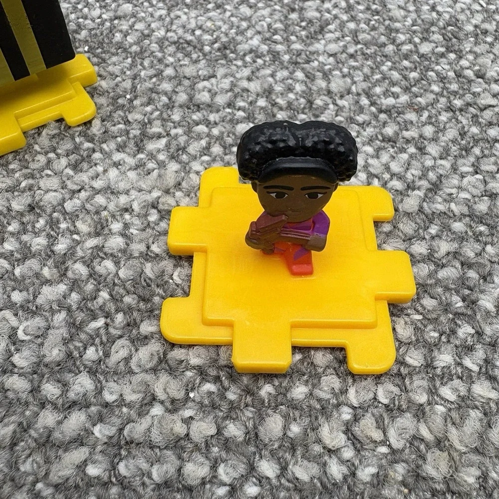 Minecraft 2025 McDonald's Toys Assorted Bee Creeper More‎ Party Decorations